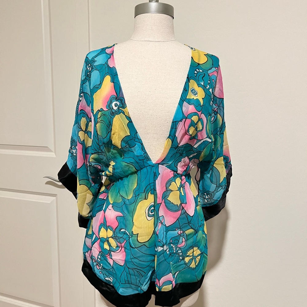 Bisou Bisou Teal and Yellow Floral Top